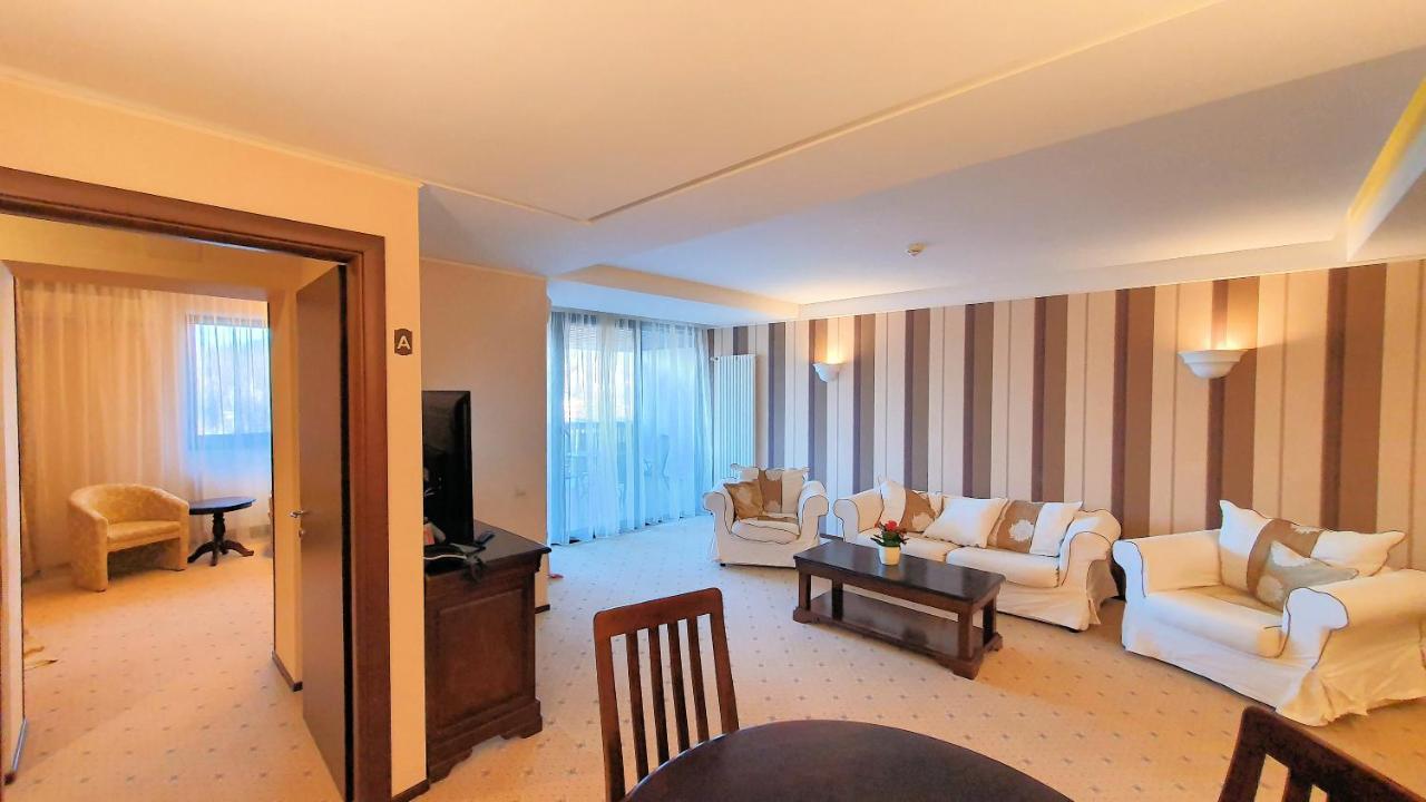 Apartament 2706 Alpin Resort, Etaj 7, Poiana Brasov Exterior photo