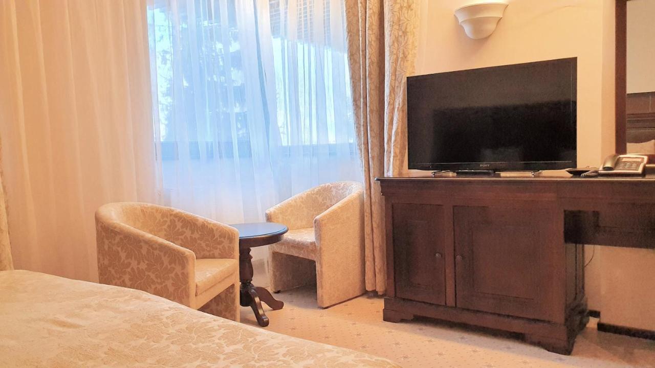 Apartament 2706 Alpin Resort, Etaj 7, Poiana Brasov Exterior photo
