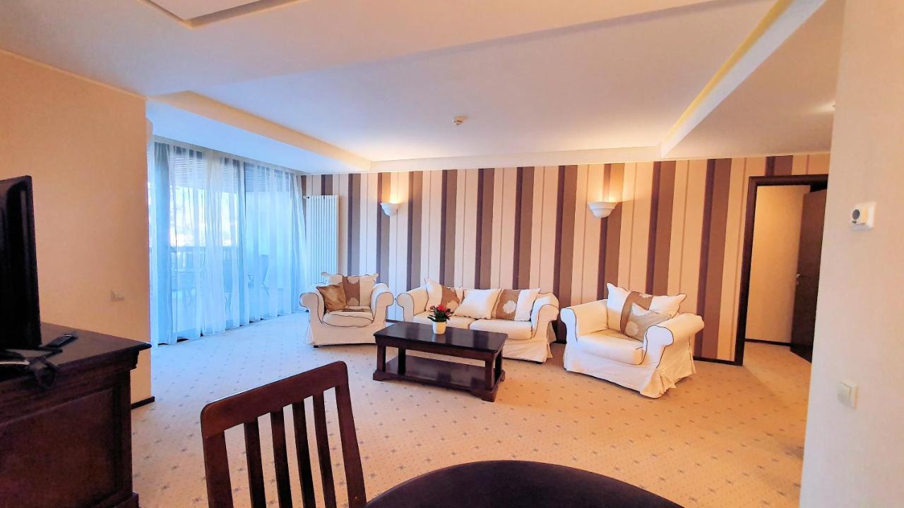 Apartament 2706 Alpin Resort, Etaj 7, Poiana Brasov Exterior photo